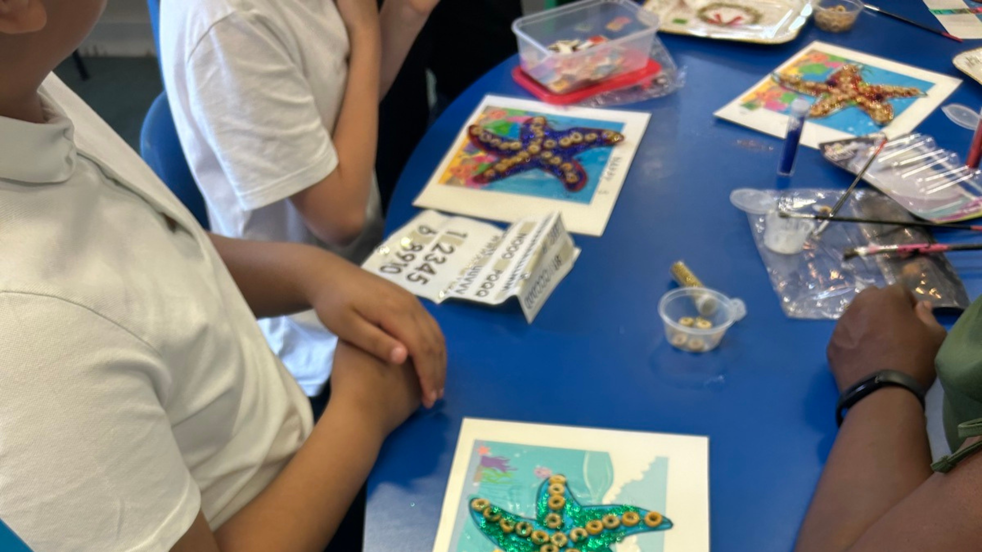 Creative primary relationships education lesson