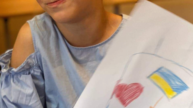 Daryna in an art therapy session